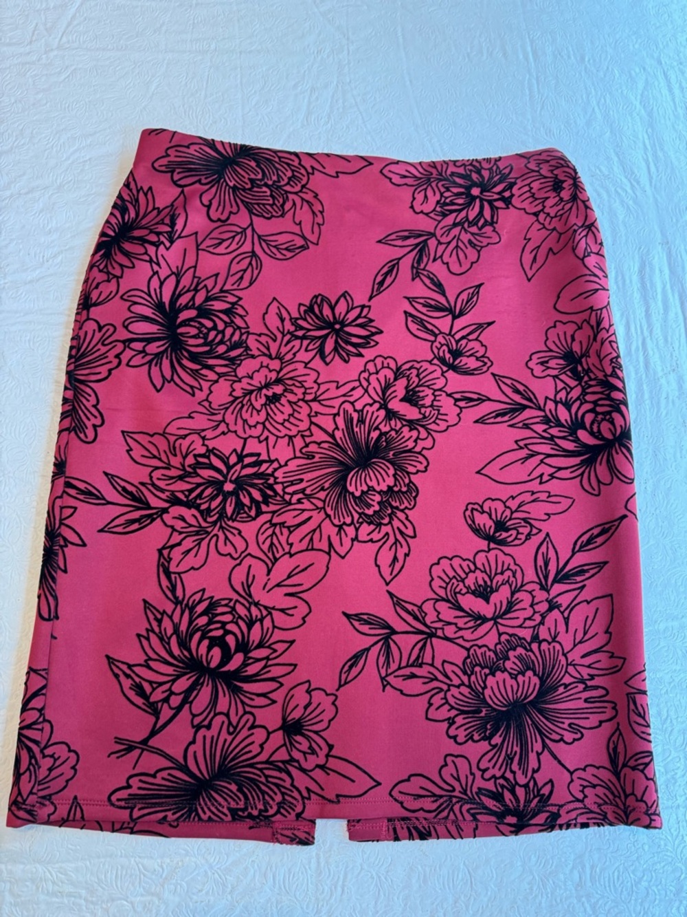 NYCC Fuchsia Floral Pencil Skirt with Black Bloom Print